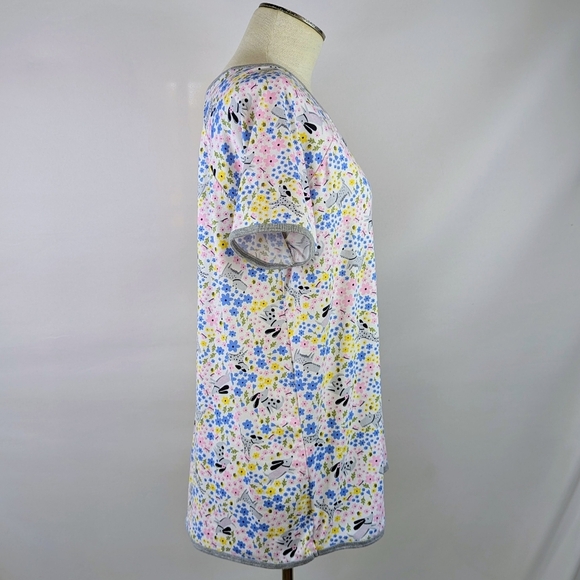 Pillow Talk PJ Set Short Sleeve Top Shorts Dogs Bees Flowers Print S NWT - Picture 7 of 9